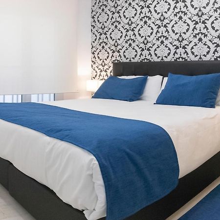 Hostal Boutique I Host You Madrid Exteriör bild