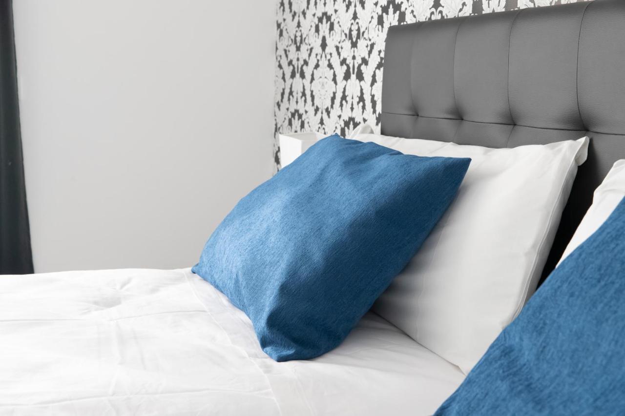 Hostal Boutique I Host You Madrid Exteriör bild