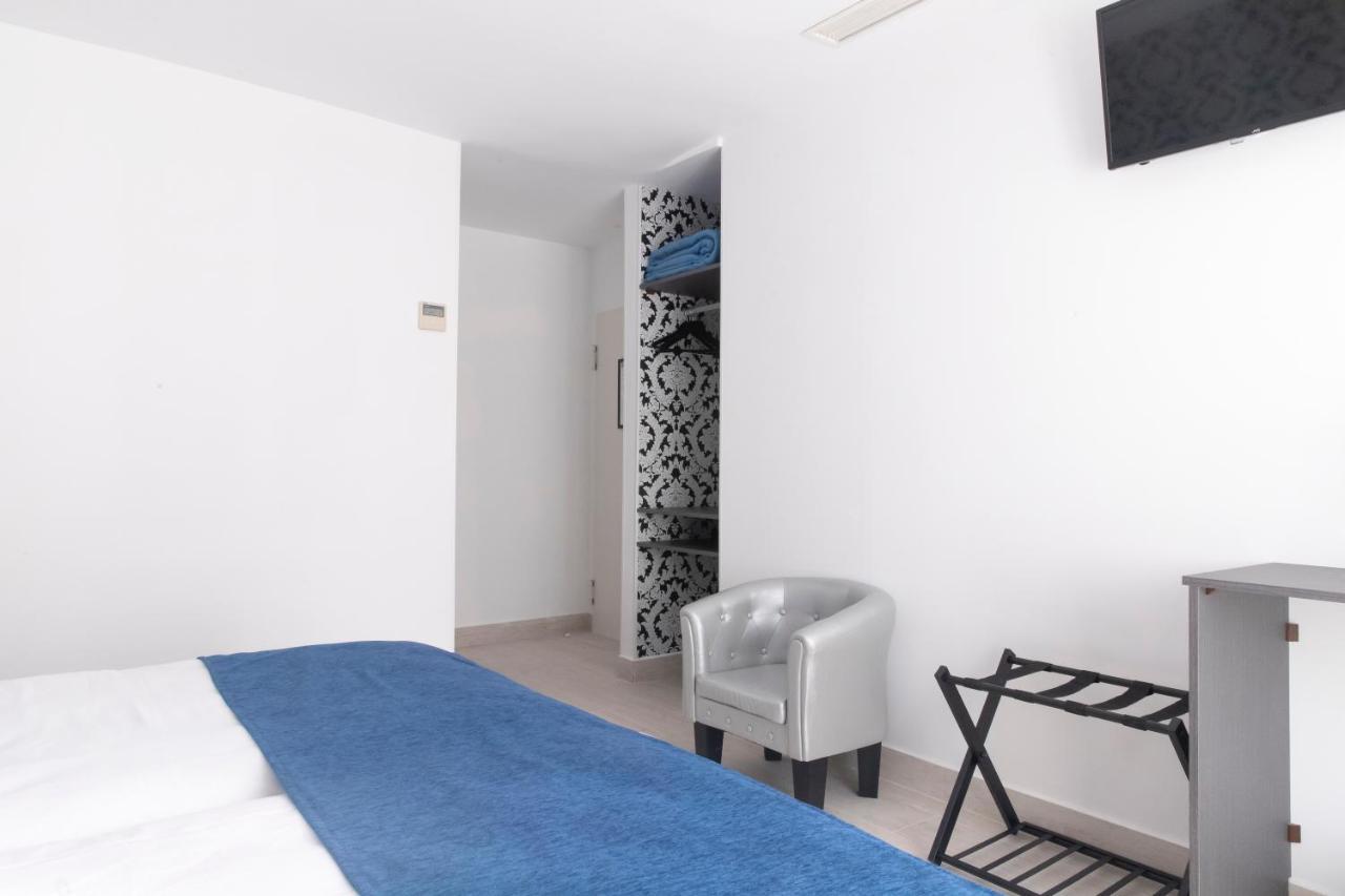 Hostal Boutique I Host You Madrid Exteriör bild