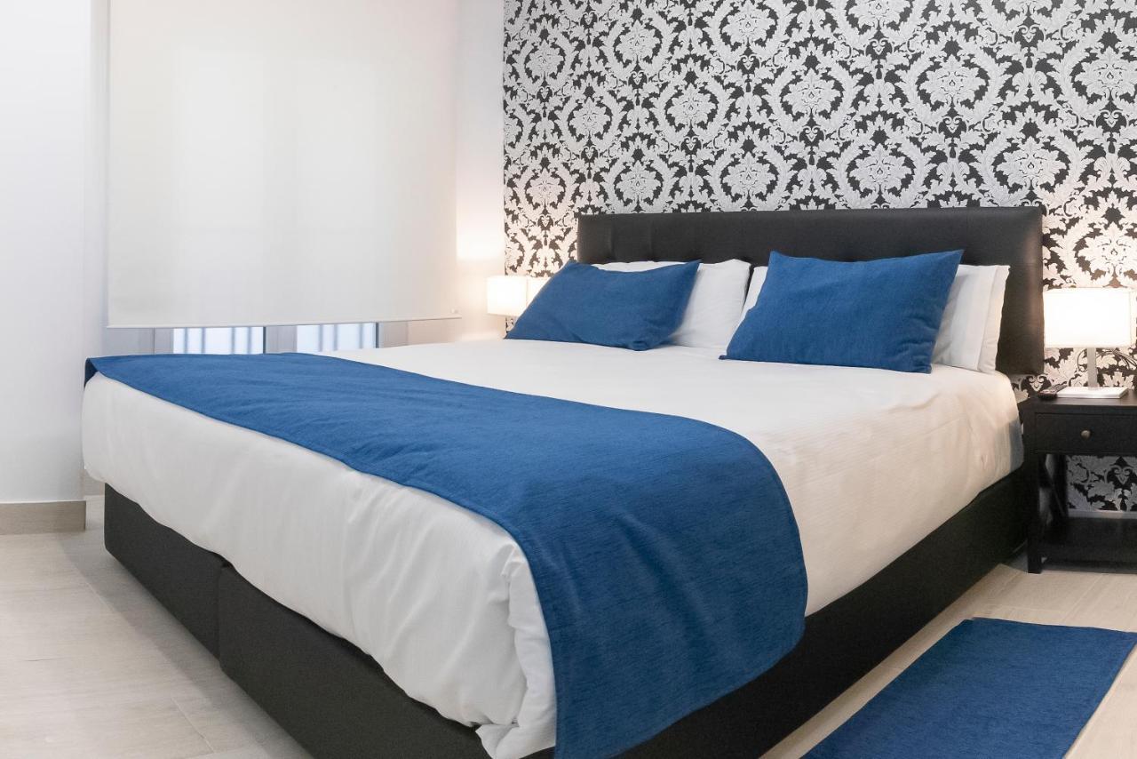 Hostal Boutique I Host You Madrid Exteriör bild