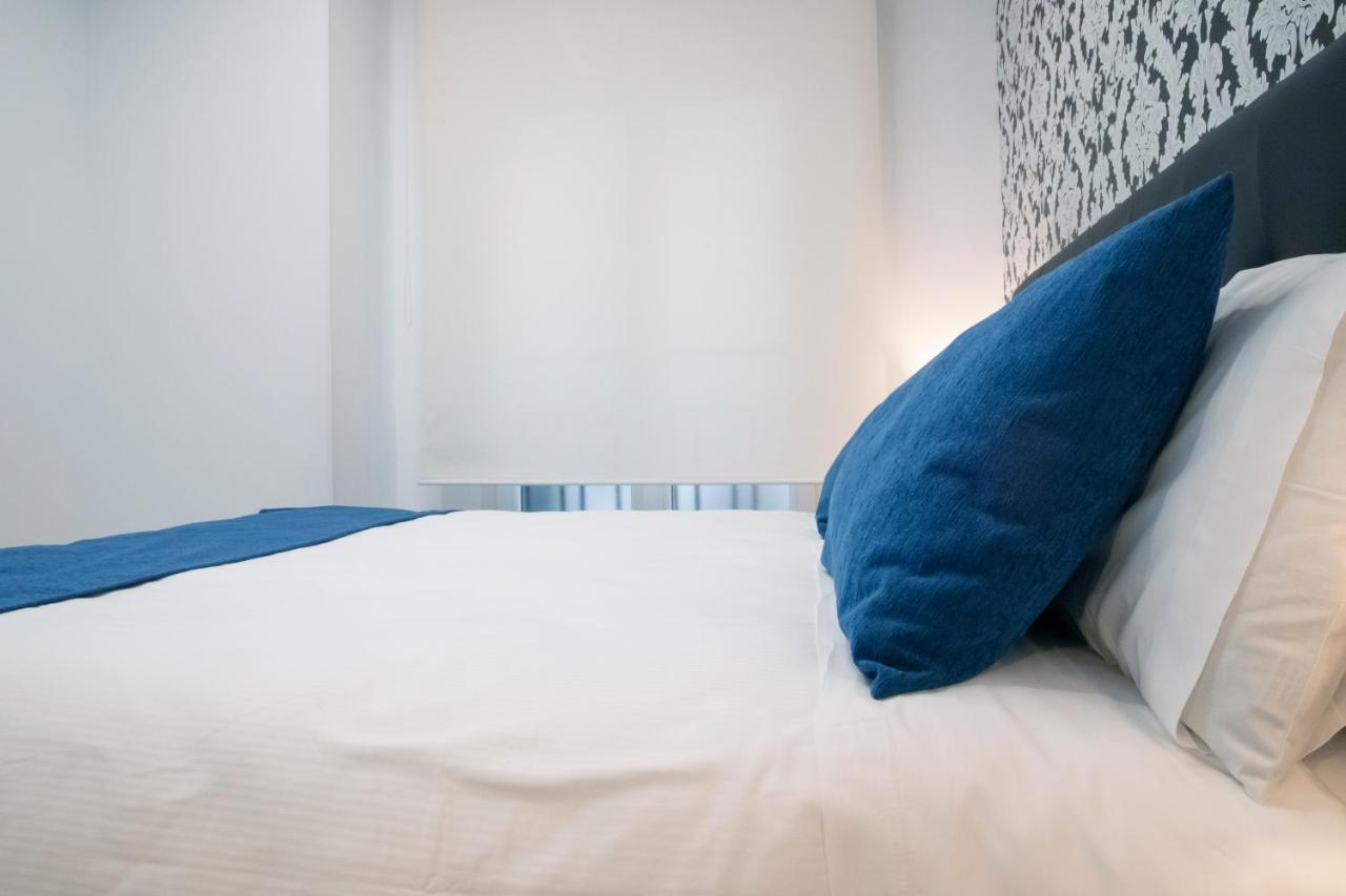 Hostal Boutique I Host You Madrid Exteriör bild