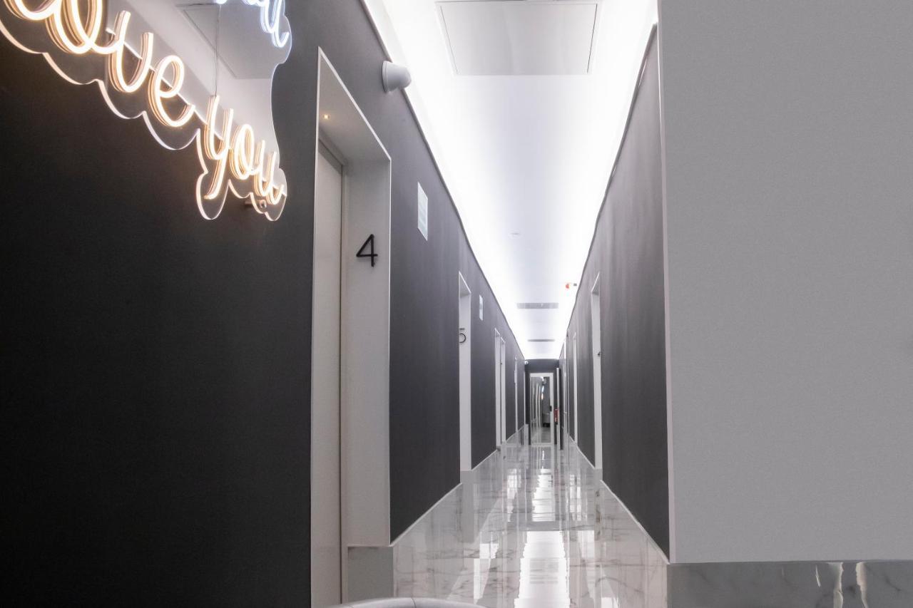 Hostal Boutique I Host You Madrid Exteriör bild